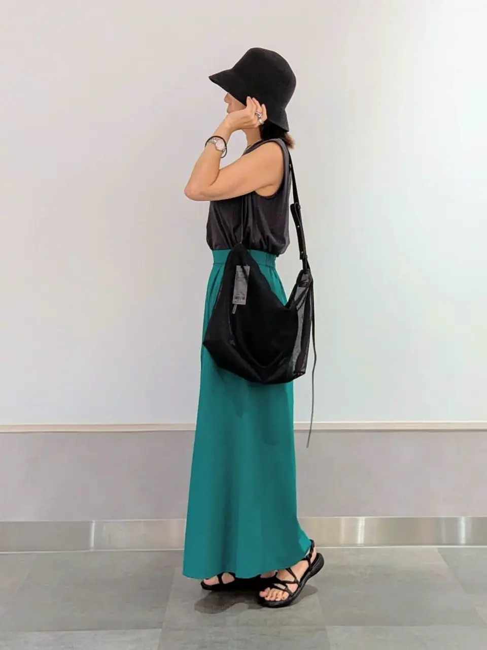 ONWARD CROSSET SELECT niwa コーディネート画像