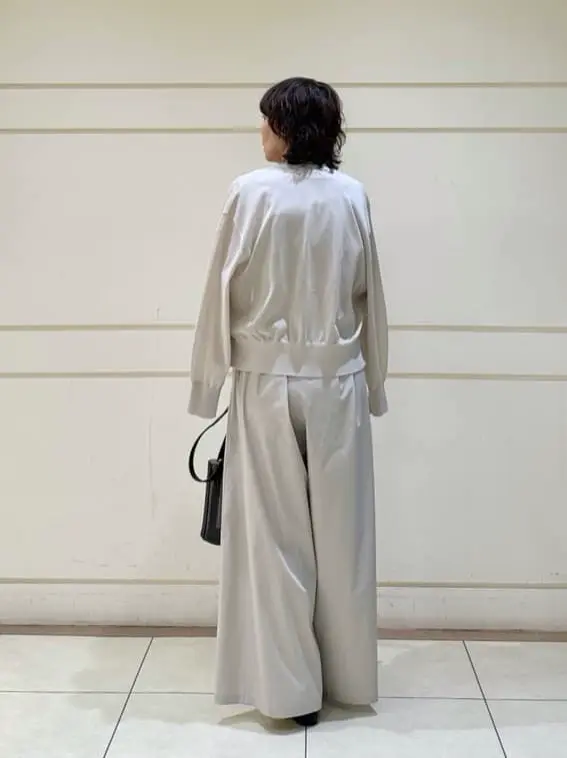 ONWARD CROSSET SELECT maruri コーディネート画像