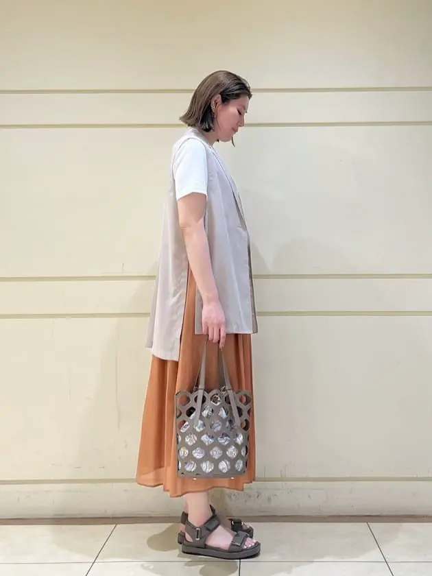 ONWARD CROSSET SELECT 太田 コーディネート画像