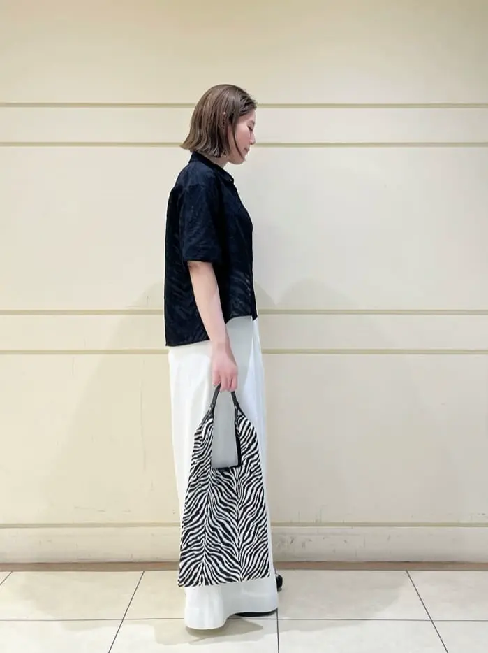 ONWARD CROSSET SELECT 太田 コーディネート画像