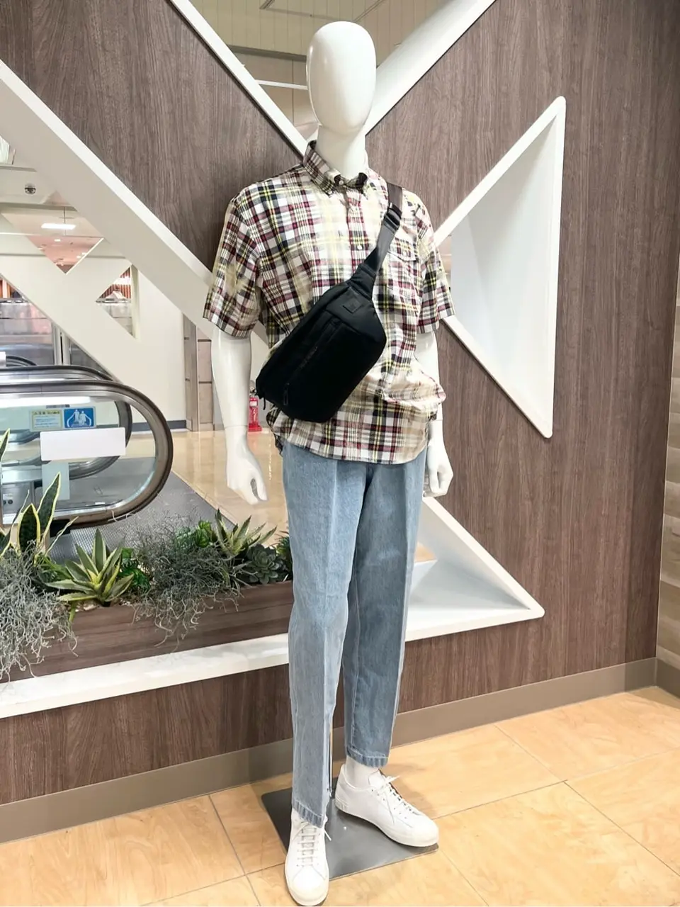 ONWARD CROSSET SELECT 小管 コーディネート画像