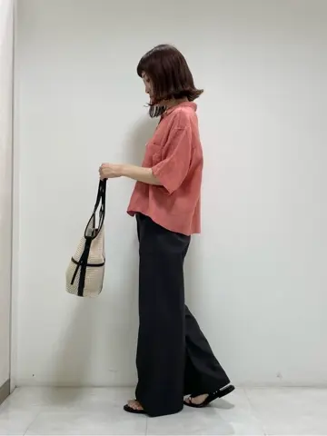 ONWARD CROSSET SELECT 岡田 コーディネート画像