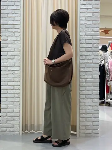 ONWARD CROSSET SELECT Tomi コーディネート画像