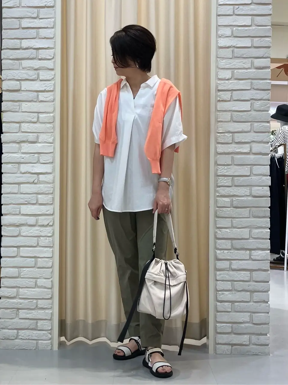 ONWARD CROSSET SELECT Tomi コーディネート画像