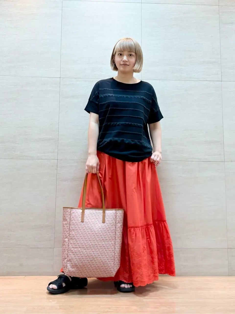 ONWARD CROSSET SELECT 佐藤 コーディネート画像