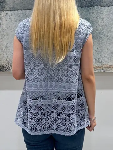 ONWARD CROSSET SELECT 石井 コーディネート画像