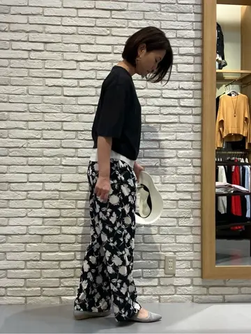 ONWARD CROSSET SELECT Tomi コーディネート画像