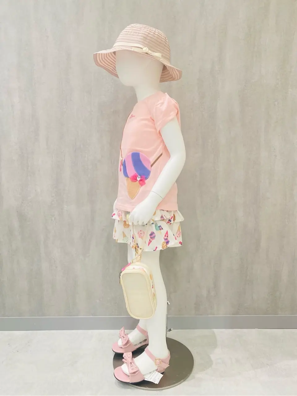 ONWARD CROSSET SELECT m.n コーディネート画像