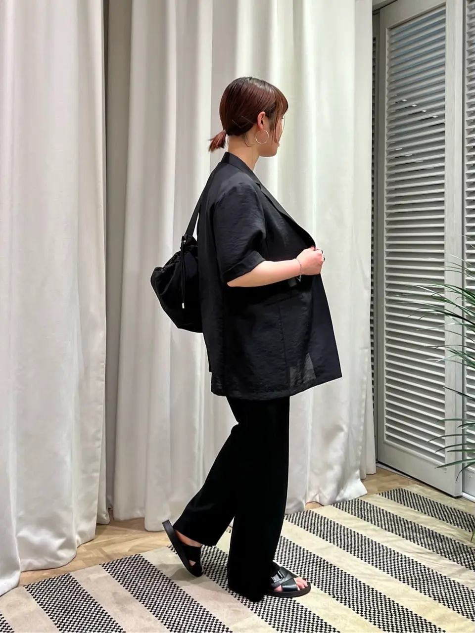 ONWARD CROSSET SELECT 伊藤 コーディネート画像