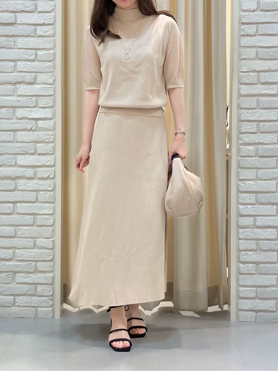 ONWARD CROSSET SELECT 檀 コーディネート画像