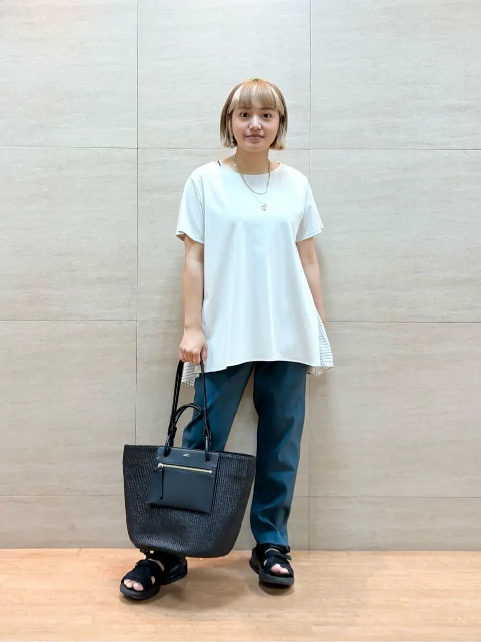 ONWARD CROSSET SELECT 佐藤 コーディネート画像