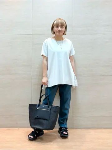 ONWARD CROSSET SELECT 佐藤 コーディネート画像