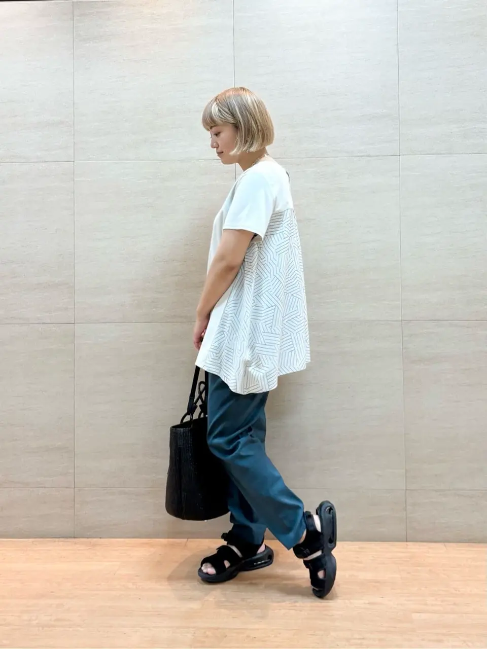 ONWARD CROSSET SELECT 佐藤 コーディネート画像