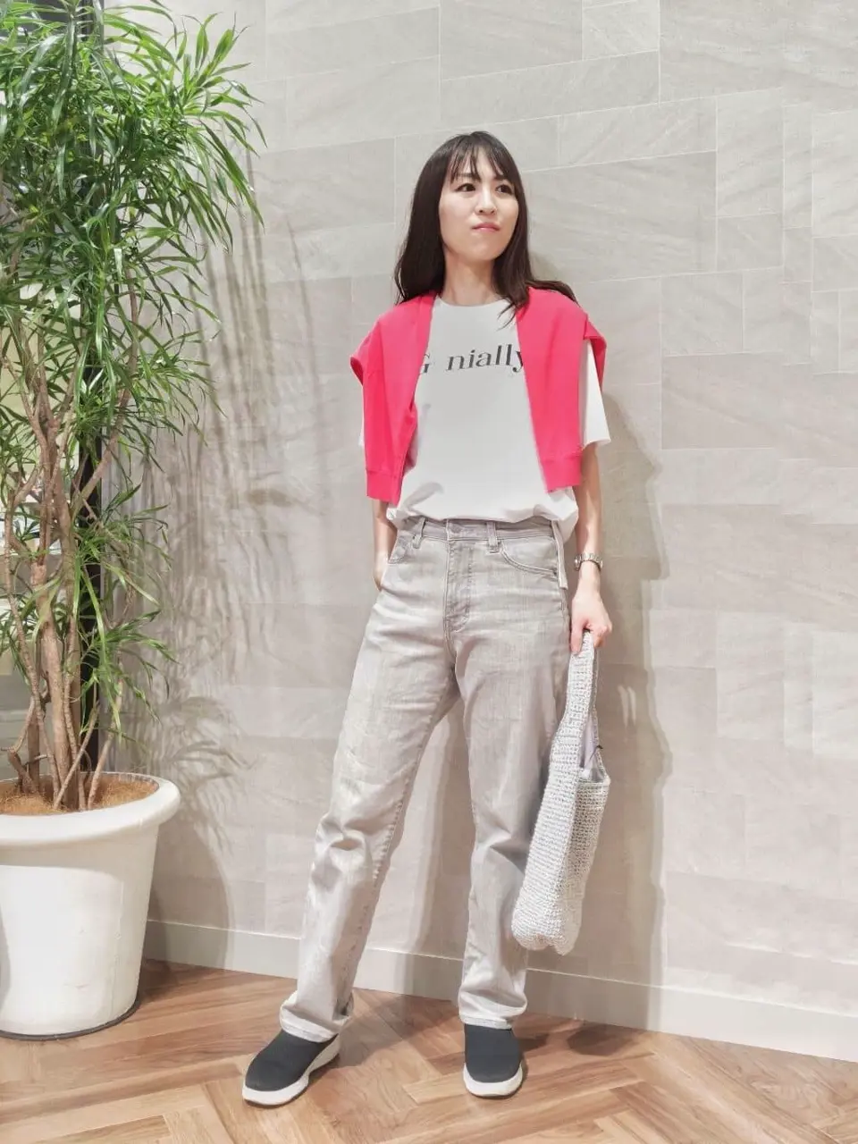  浅岡 コーディネート画像