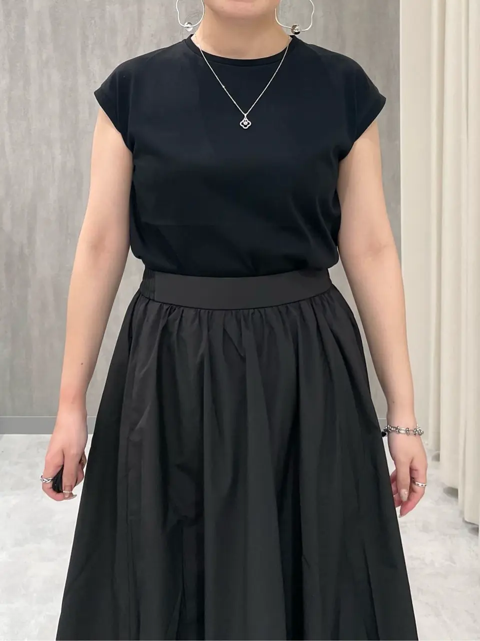 ONWARD CROSSET SELECT 時本 コーディネート画像