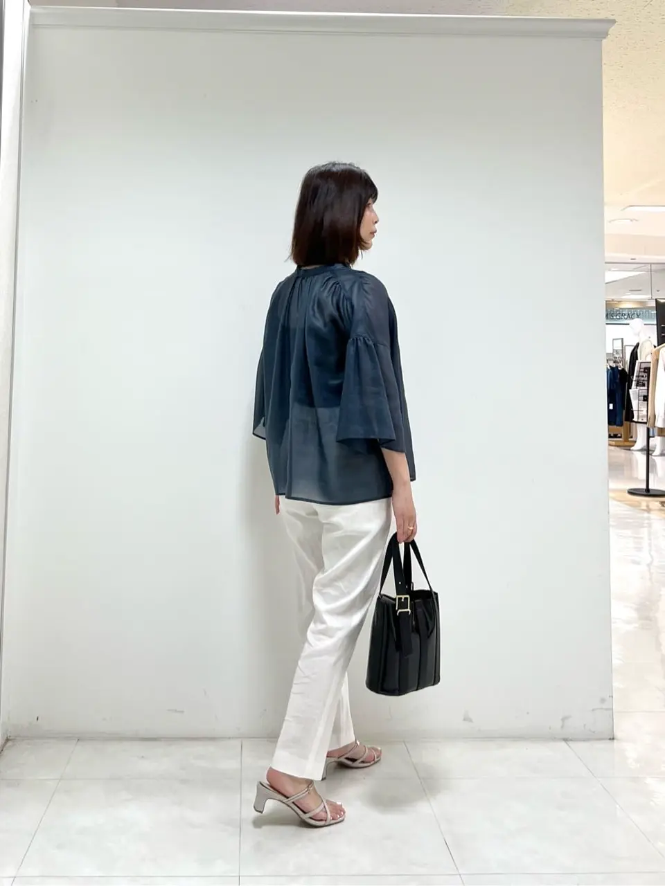 ONWARD CROSSET SELECT 市川 コーディネート画像