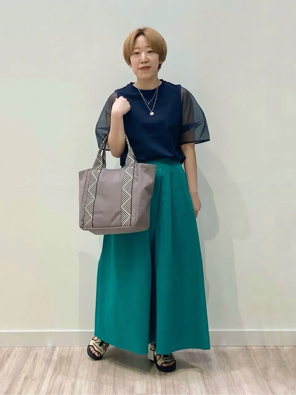 ONWARD CROSSET SELECT 河本 コーディネート画像