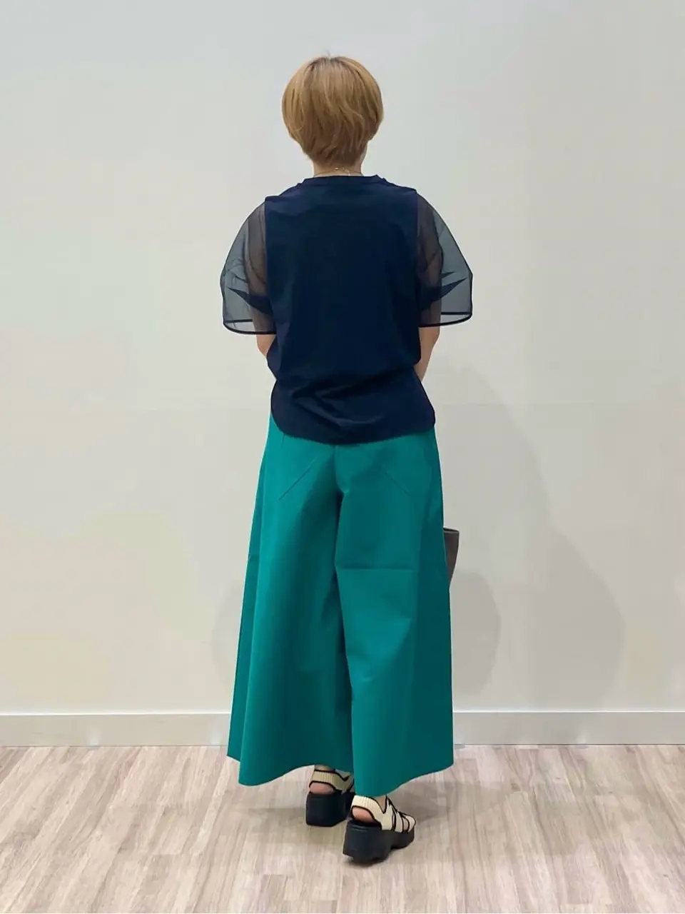 ONWARD CROSSET SELECT 河本 コーディネート画像