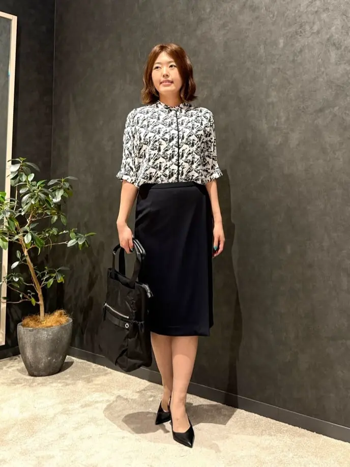 ONWARD CROSSET SELECT Tamura コーディネート画像