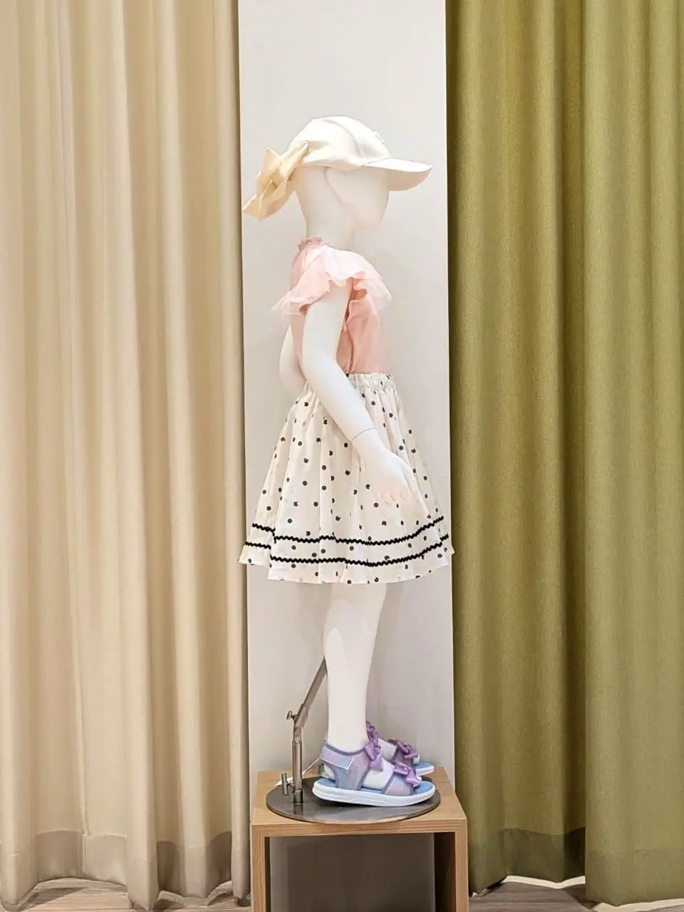 ONWARD CROSSET SELECT 川上 コーディネート画像