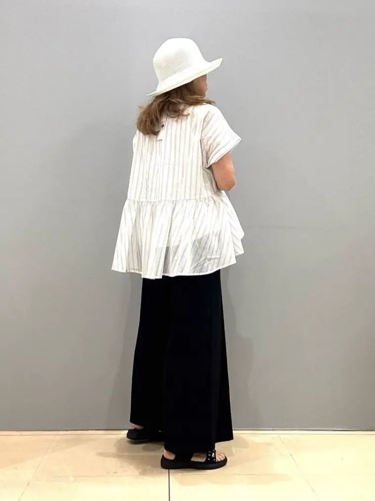 ONWARD CROSSET SELECT J.D コーディネート画像