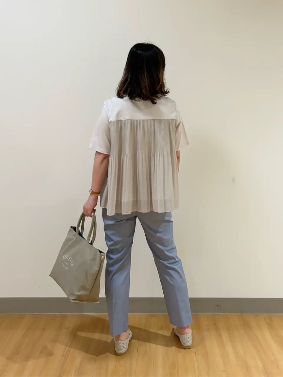 ONWARD CROSSET SELECT TAKI コーディネート画像