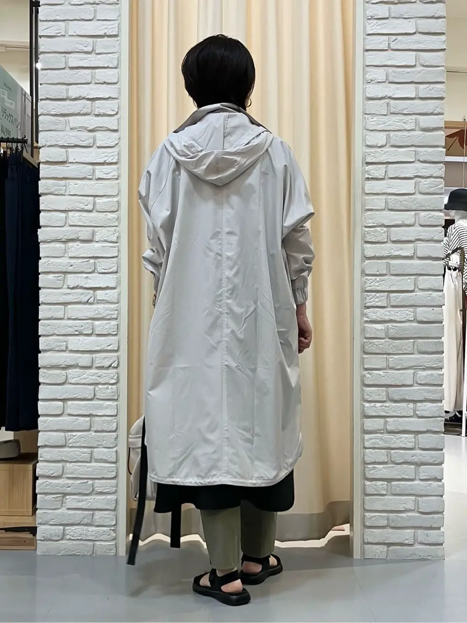 ONWARD CROSSET SELECT Tomi コーディネート画像