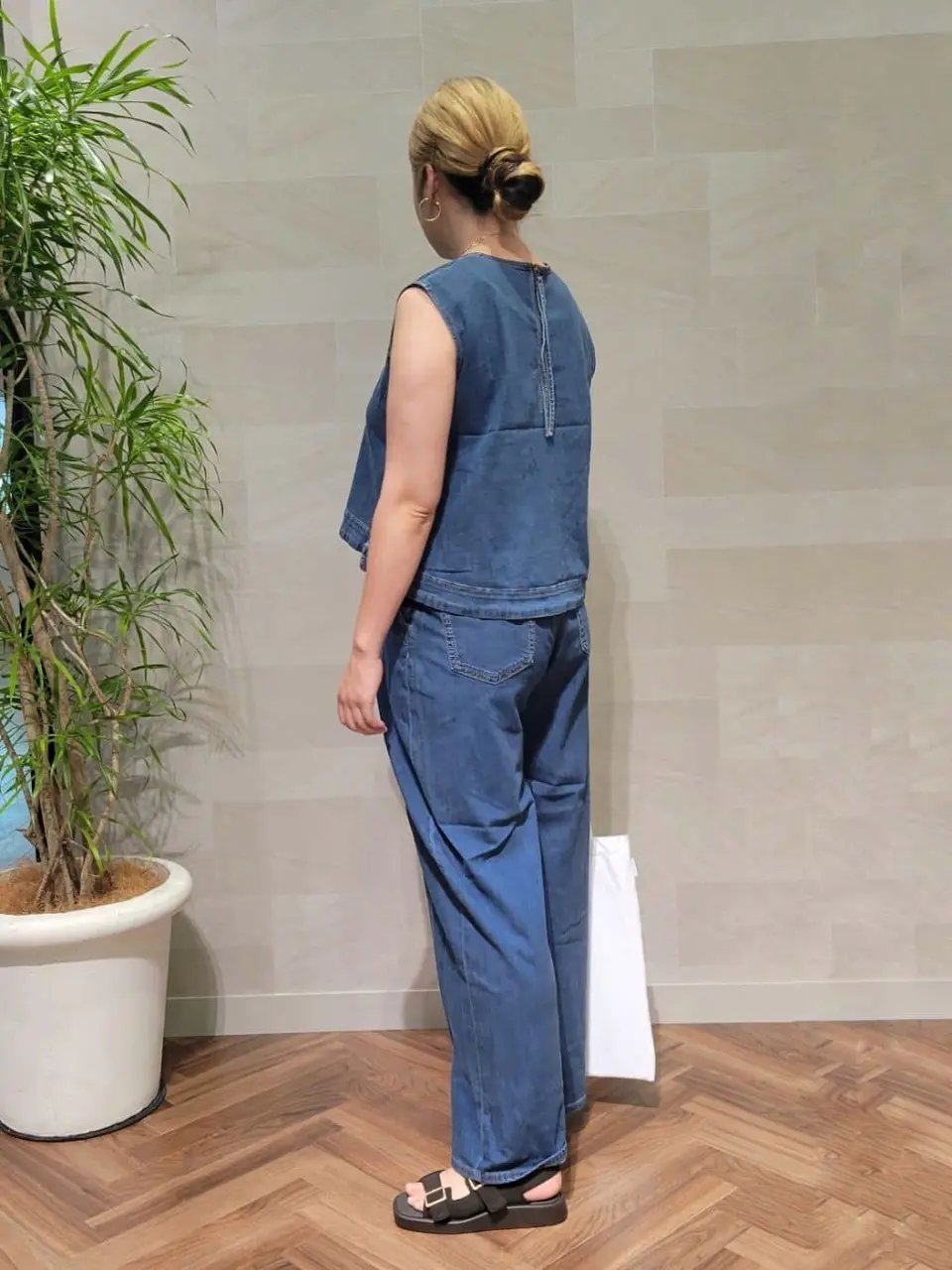 ONWARD CROSSET SELECT 西村 コーディネート画像