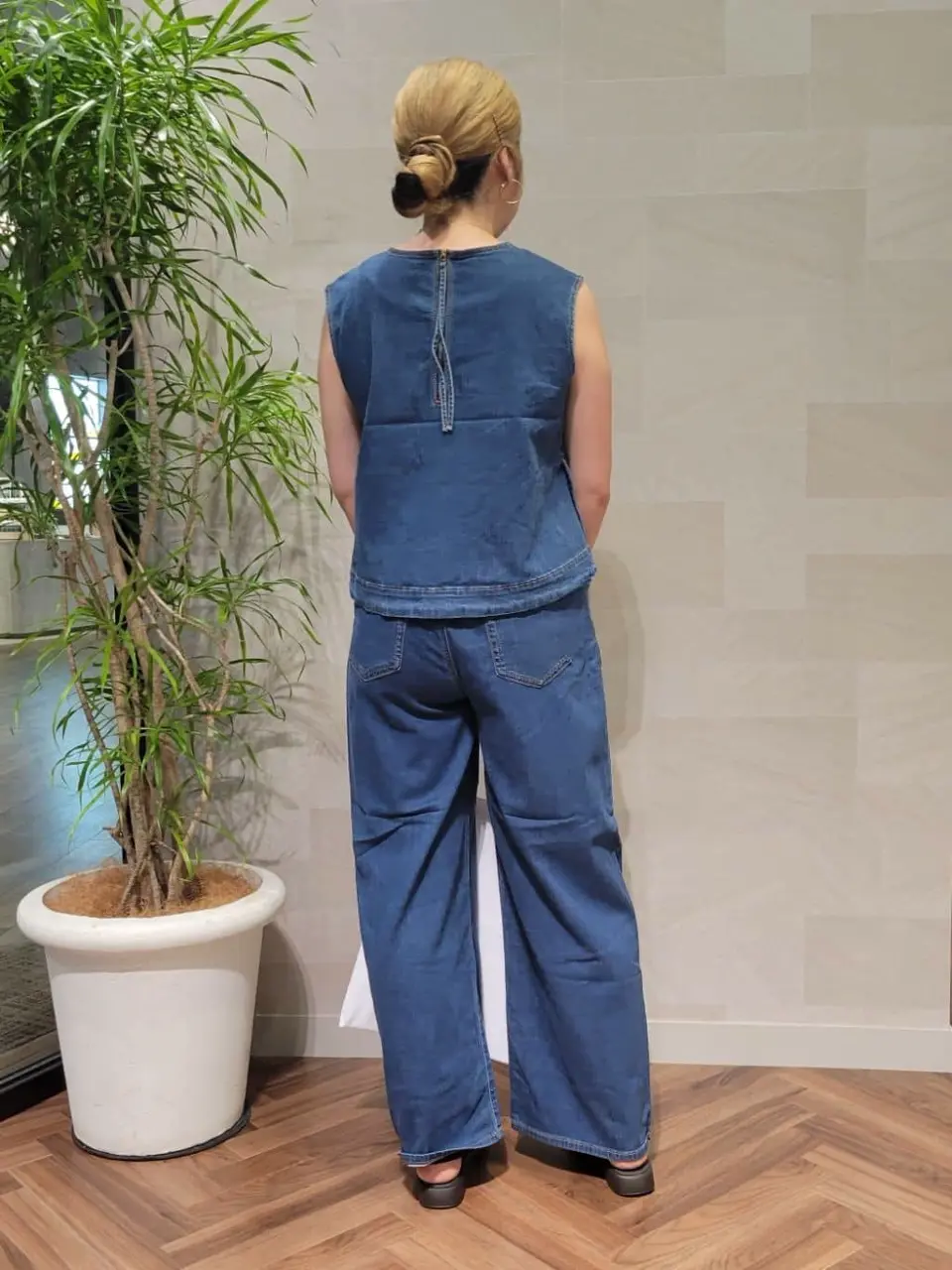 ONWARD CROSSET SELECT 西村 コーディネート画像