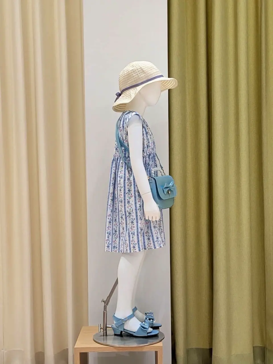 ONWARD CROSSET SELECT 川上 コーディネート画像