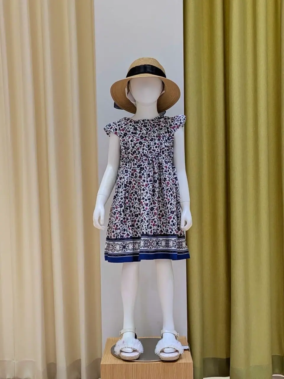 ONWARD CROSSET SELECT 川上 コーディネート画像