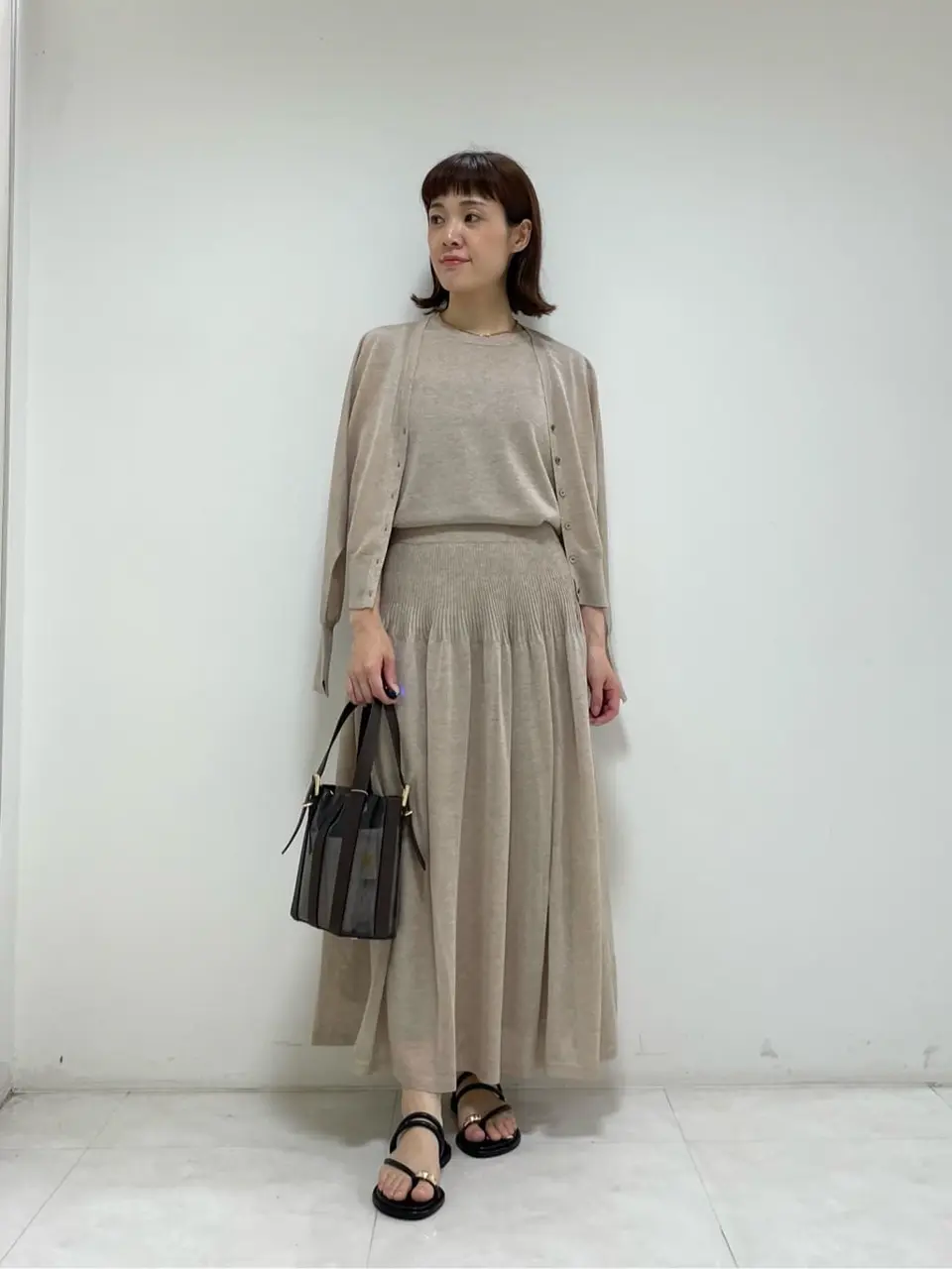 ONWARD CROSSET SELECT 岡田 コーディネート画像