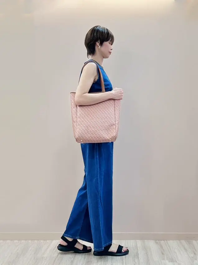 ONWARD CROSSET SELECT umi コーディネート画像