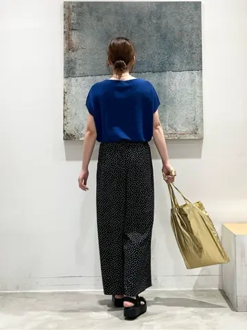 ONWARD CROSSET SELECT 樋熊 コーディネート画像