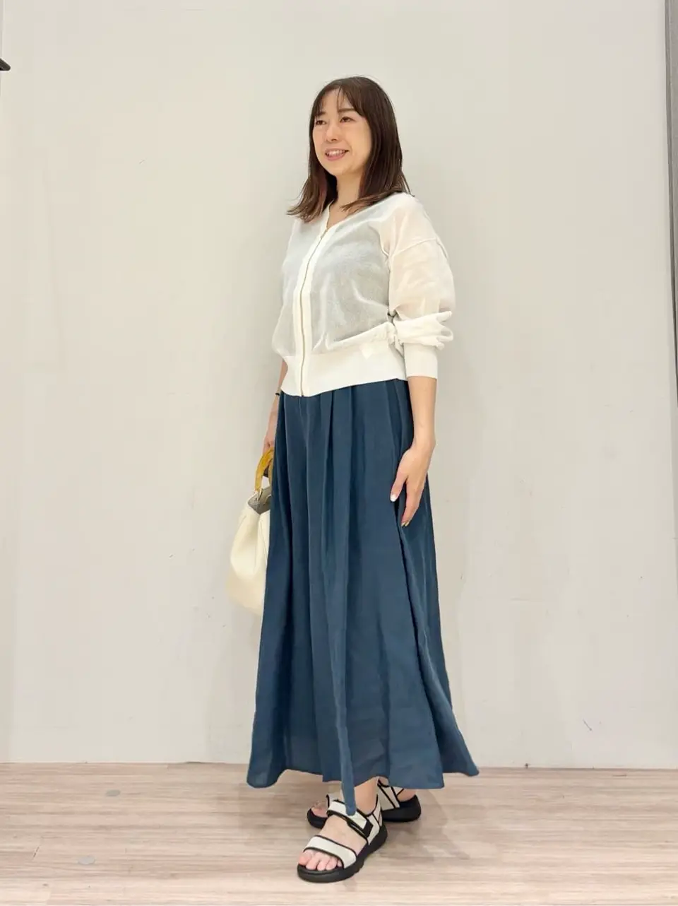 ONWARD CROSSET SELECT SAKAI コーディネート画像