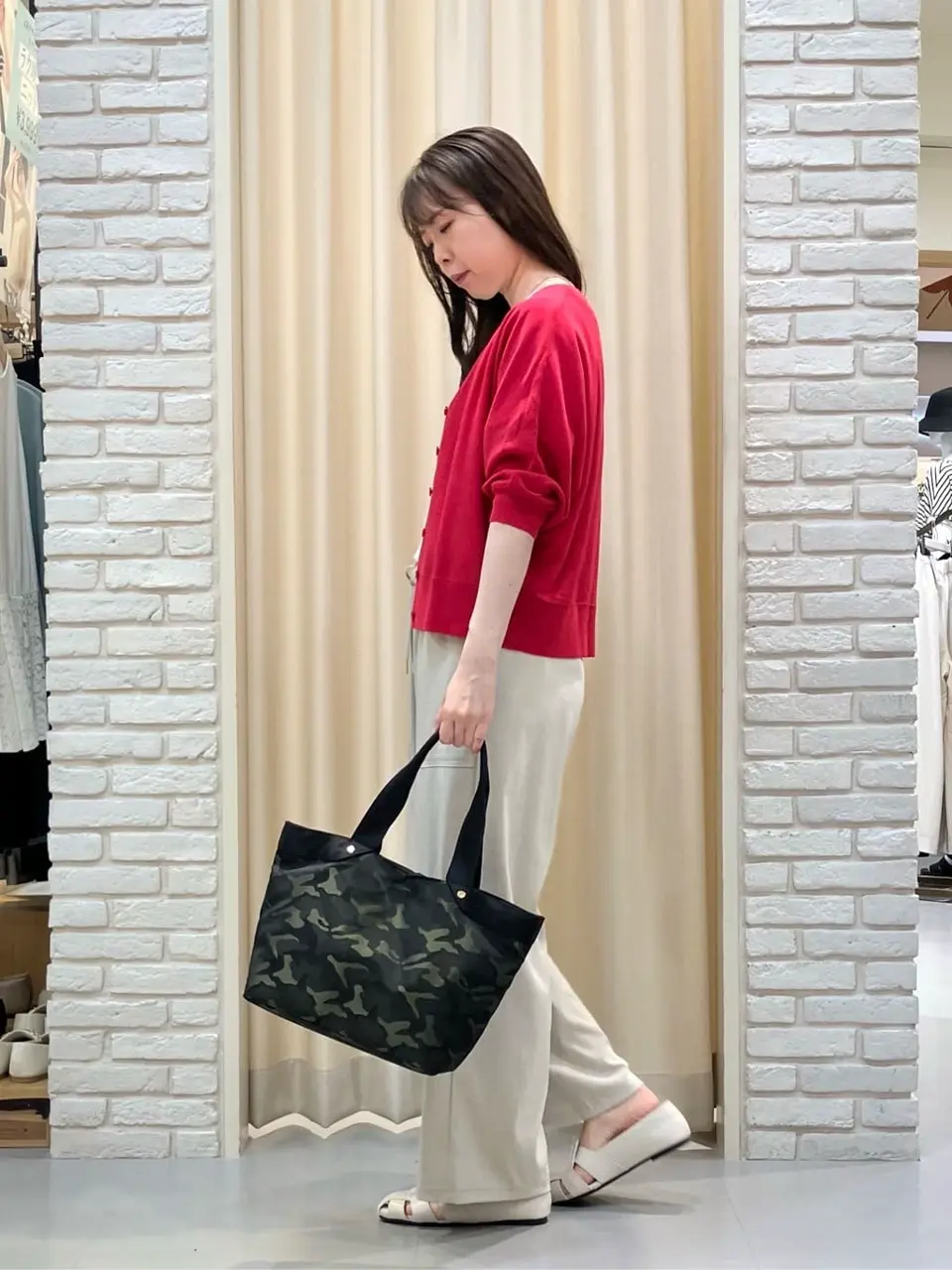 ONWARD CROSSET SELECT 檀 コーディネート画像