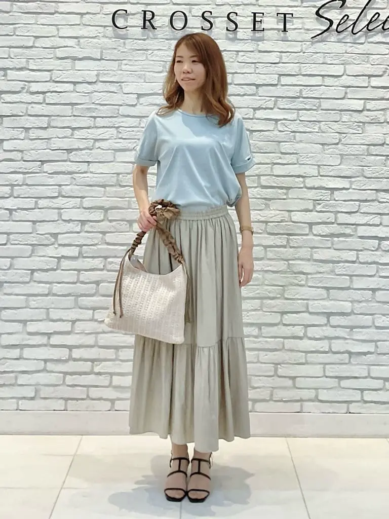  IZUMI コーディネート画像