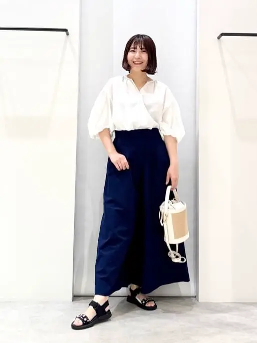 ONWARD CROSSET SELECT 横田 コーディネート画像