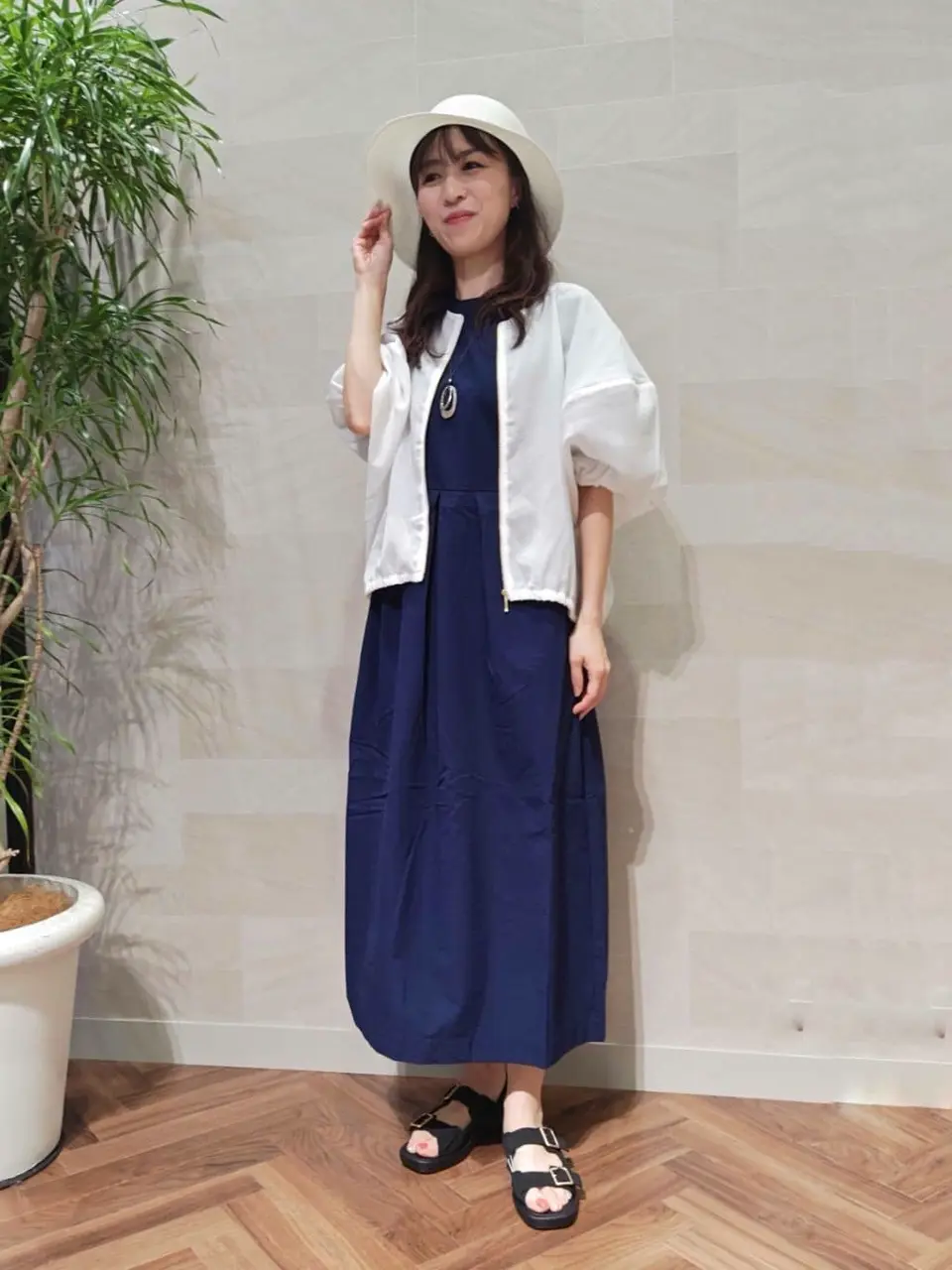  浅岡 コーディネート画像