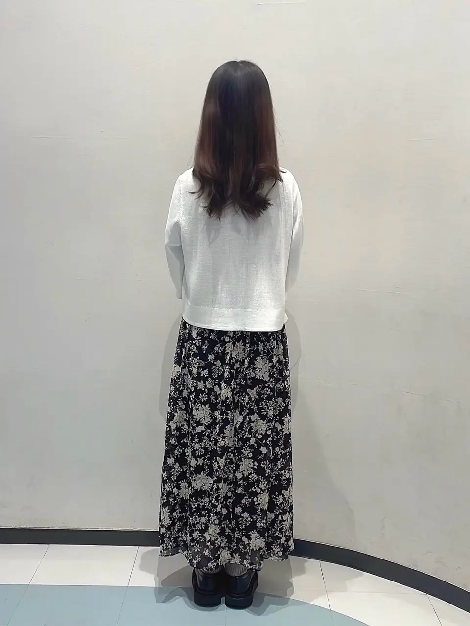 ONWARD CROSSET SELECT 安田 コーディネート画像