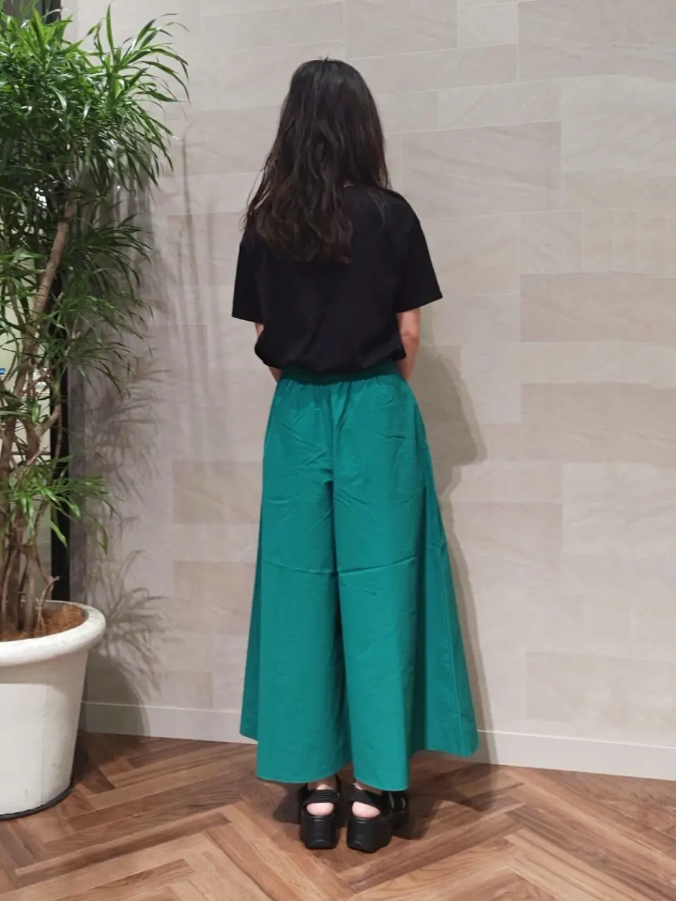 ONWARD CROSSET SELECT 浅岡 コーディネート画像