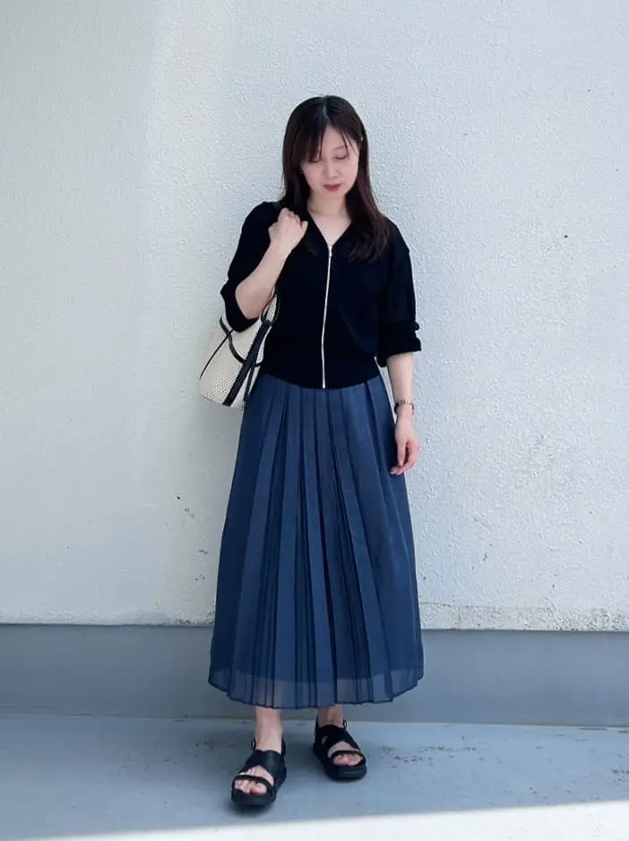 ONWARD CROSSET SELECT rie コーディネート画像