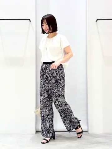 ONWARD CROSSET SELECT 横田 コーディネート画像