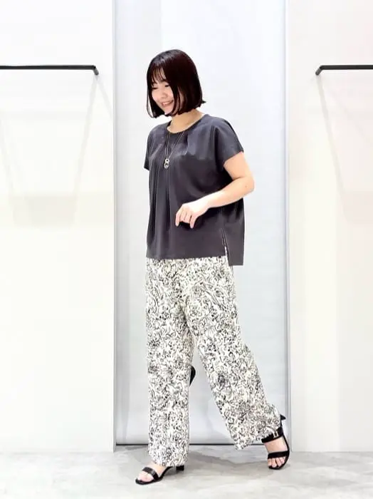 ONWARD CROSSET SELECT 横田 コーディネート画像