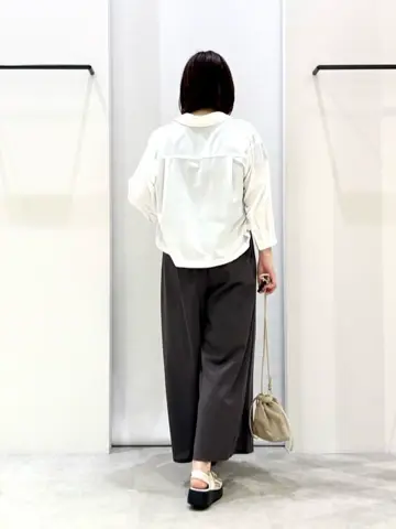 ONWARD CROSSET SELECT 横田 コーディネート画像