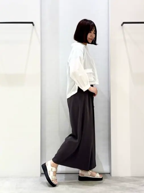 ONWARD CROSSET SELECT 横田 コーディネート画像