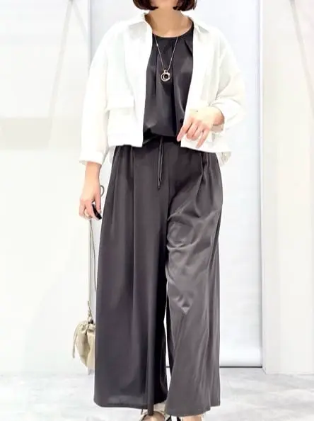 ONWARD CROSSET SELECT 横田 コーディネート画像