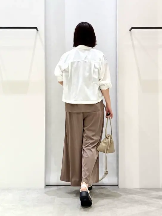 ONWARD CROSSET SELECT 横田 コーディネート画像