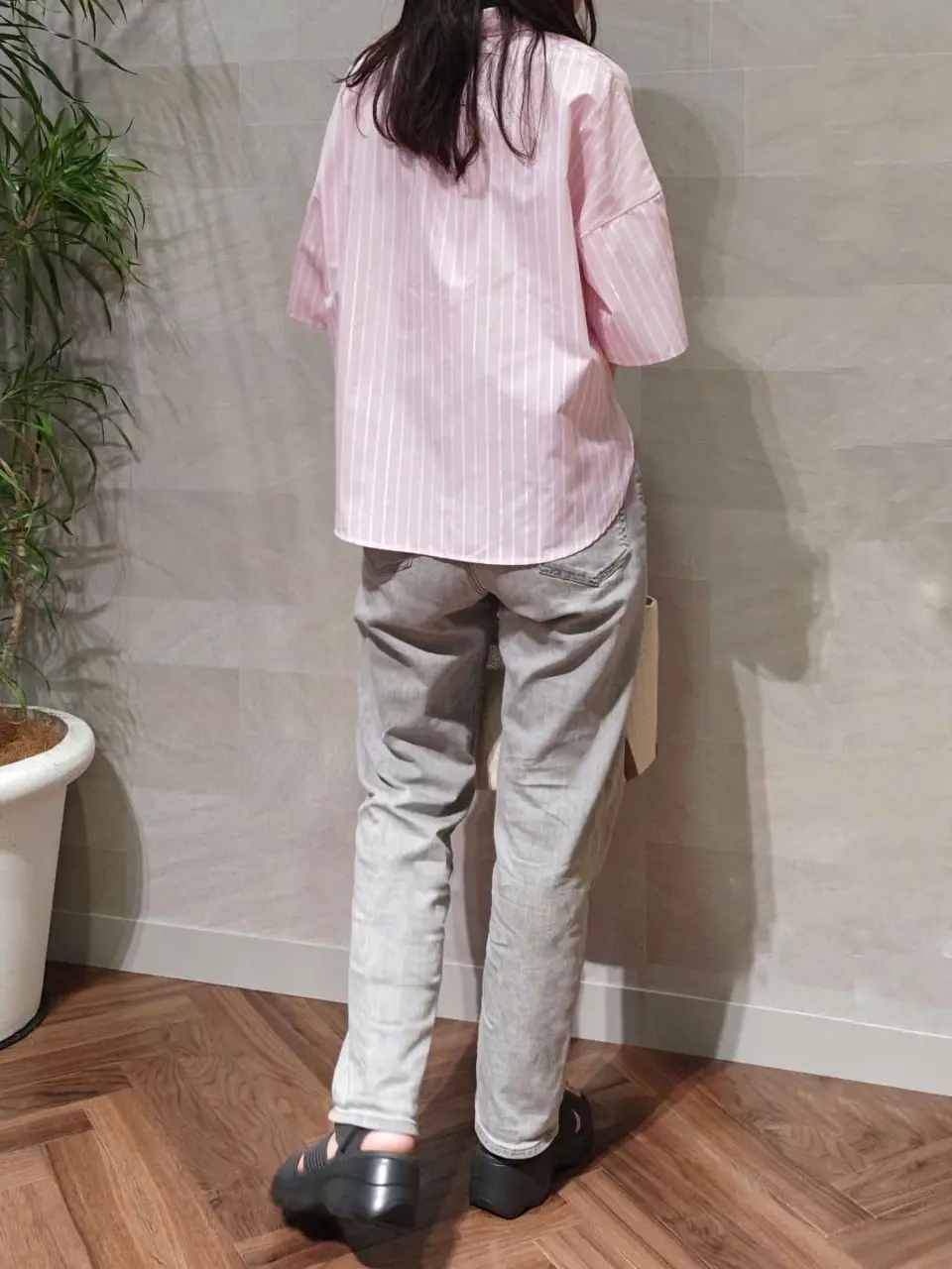 ONWARD CROSSET SELECT 浅岡 コーディネート画像