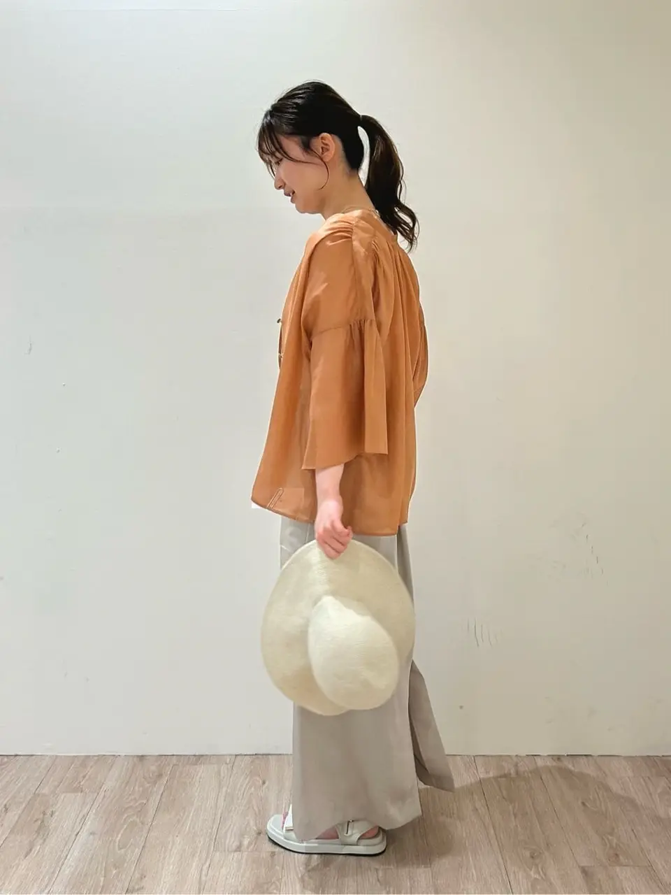 ONWARD CROSSET SELECT 西山 コーディネート画像